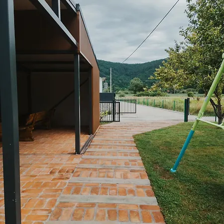Aurelia Wellness 别墅 Bihać