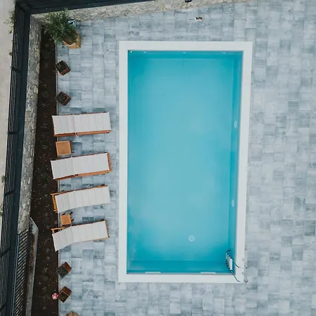 Aurelia Wellness 别墅 Bihać