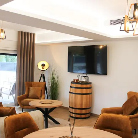 Aurelia Wellness